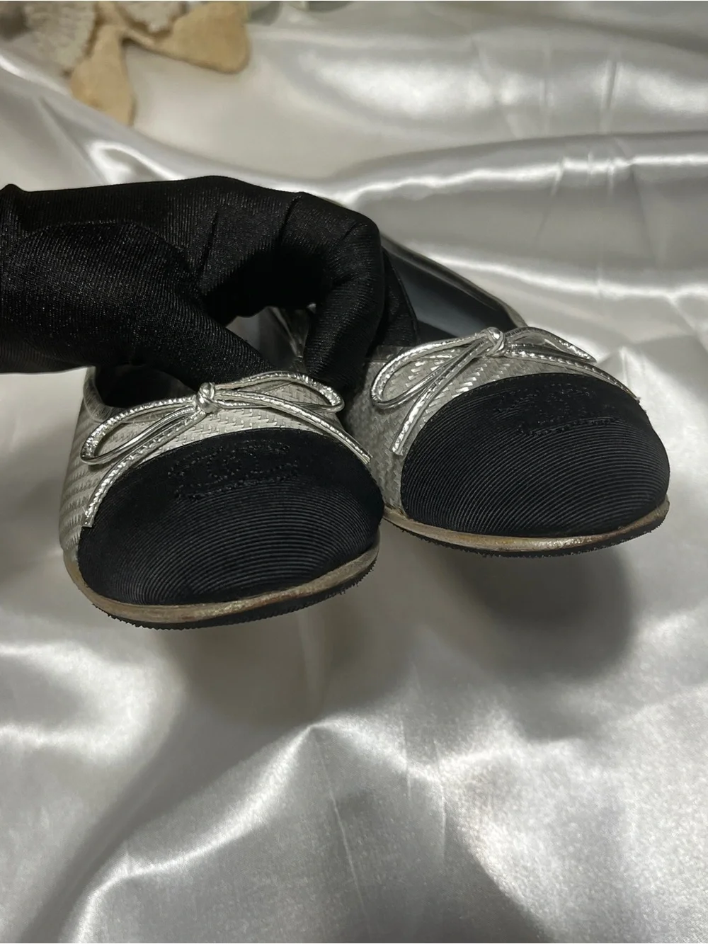 CHANEL Silver and Black Quilted Cap-Toe Ballet Flats